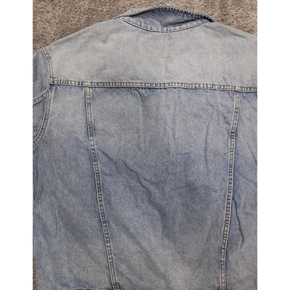 Old Navy Jean Jacket Size Large Boyfriend Distressed Ripped Light Blue Denim - Picture 12 of 13